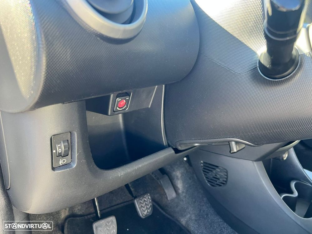 Citroën C1 1.0 Attraction - 16