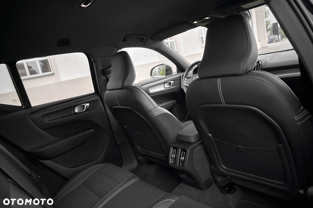 Volvo XC 40 - 7