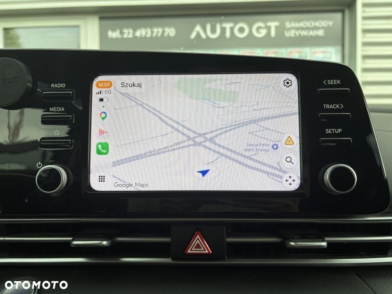 Hyundai Elantra 1.6 Smart CVT - 6