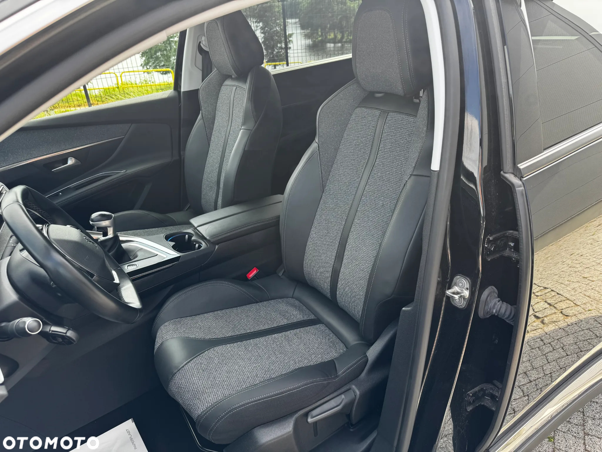 Peugeot 5008 - 15