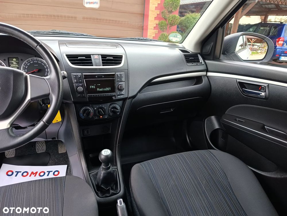 Suzuki Swift 1.2 4x4 Club - 32