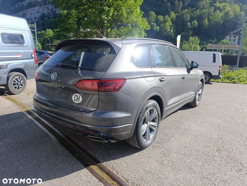 Volkswagen Touareg 3.0 V6 TSI OPF 4Motion R-Line - 5