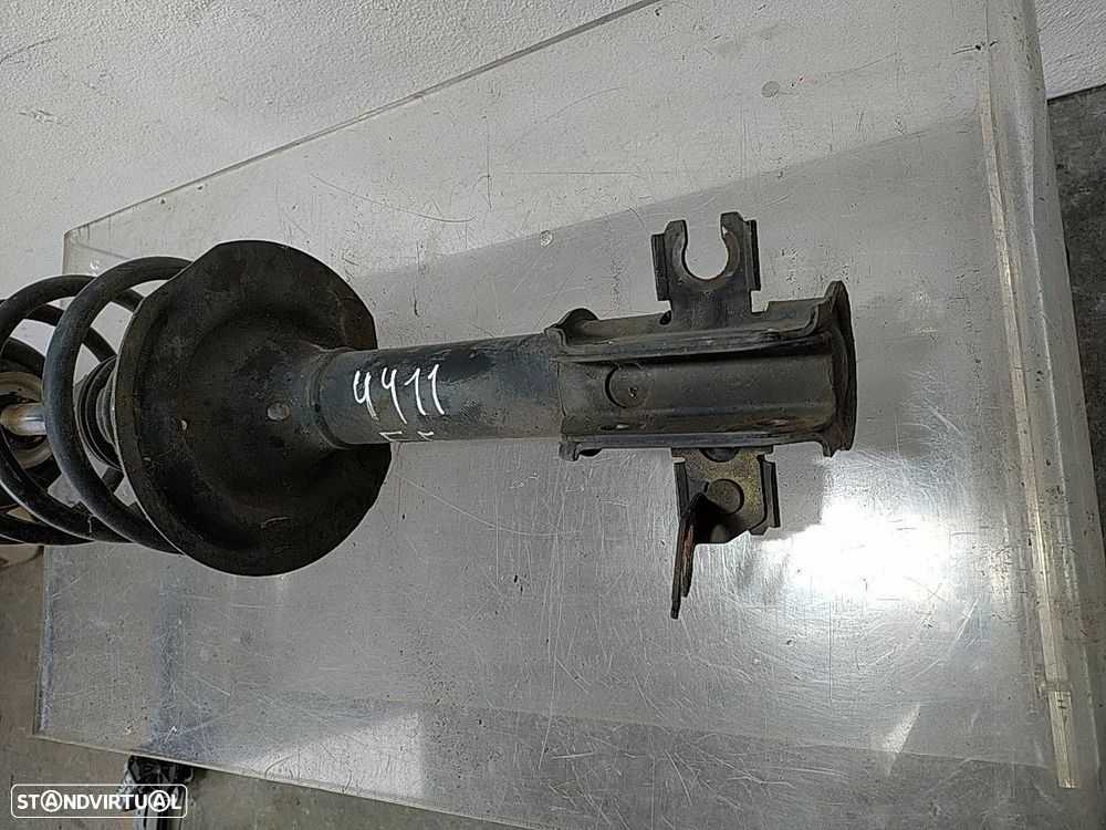 Amortecedor Fte Esq Fiat Punto (188_) - 2