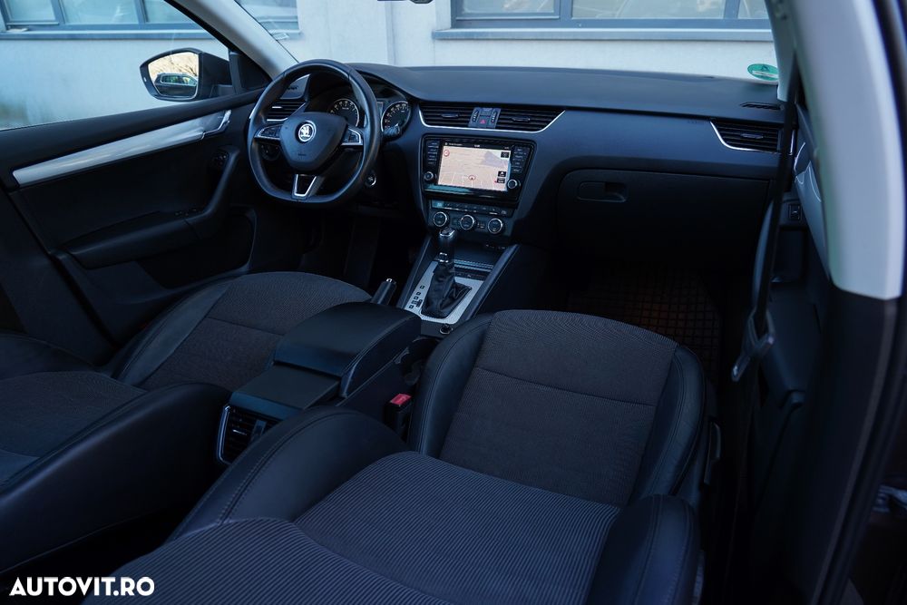 Skoda Octavia 2.0 TDI DSG Style - 5