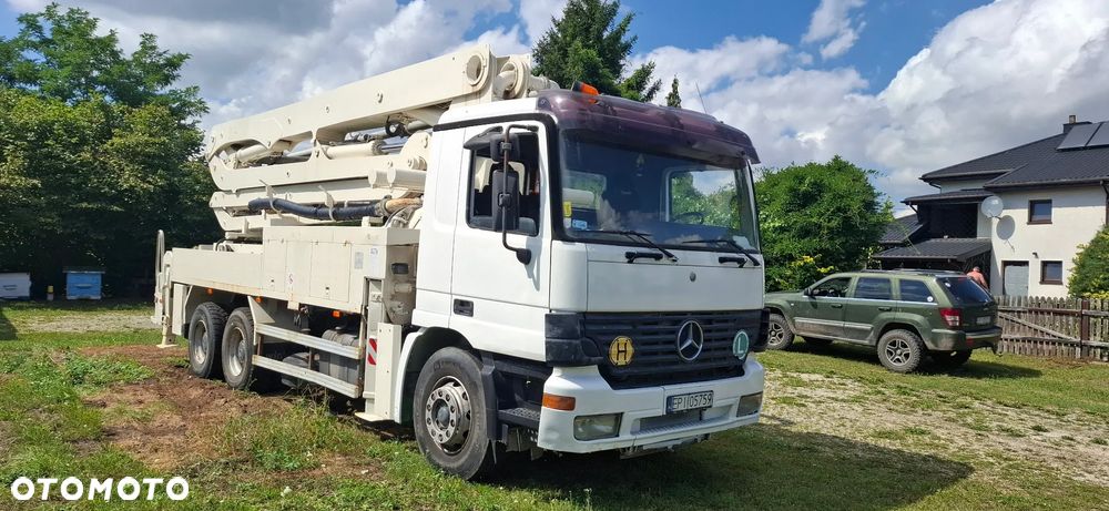 Mercedes-Benz Actros - 14