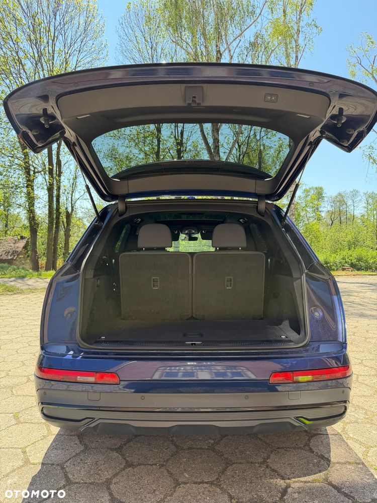 Audi Q7 55 TFSI quattro tiptronic - 28