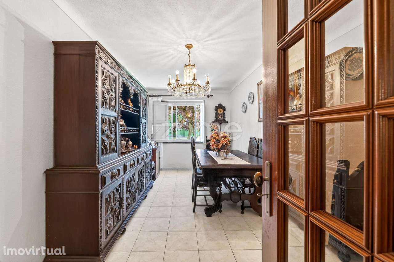 Apartamento T2 em Benfica – Localização Central. - Grande imagem: 5/19