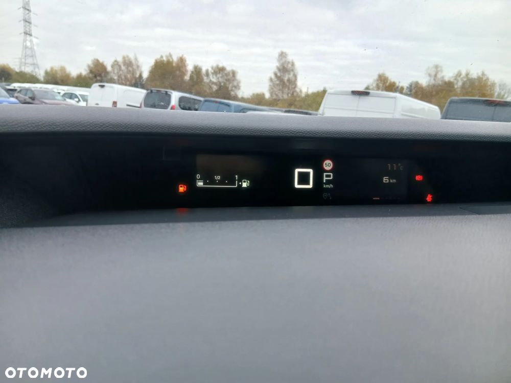 Citroën C3 Aircross 1.2 mHEV Plus S&S eDCT6 - 10