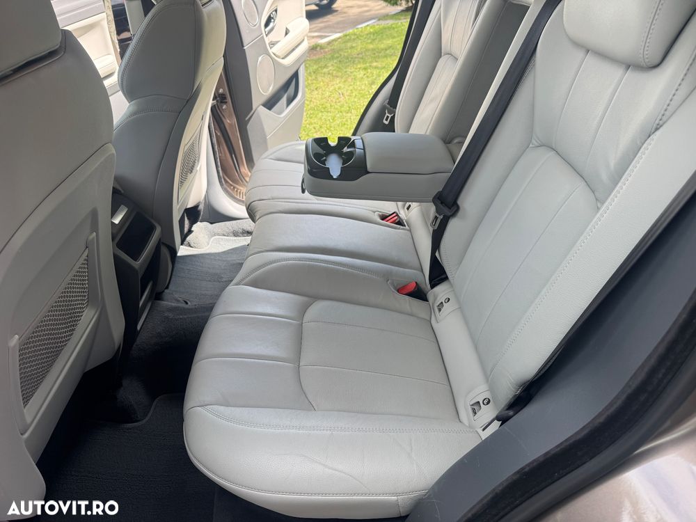 Land Rover Range Rover Evoque 2.0 D150 SE - 24