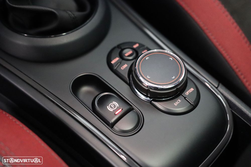 MINI Countryman Cooper SE ALL4 Auto - 14