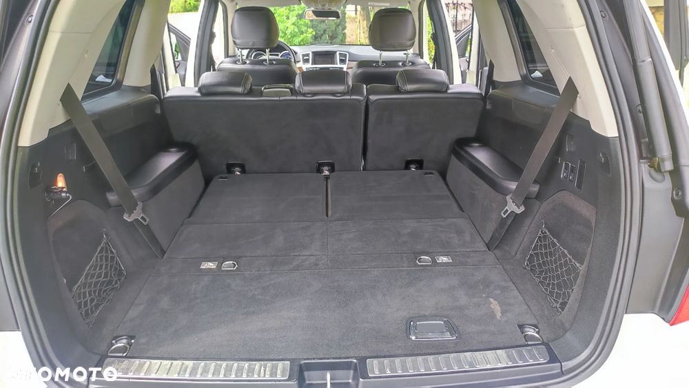 Mercedes-Benz GL 500 4-Matic - 16