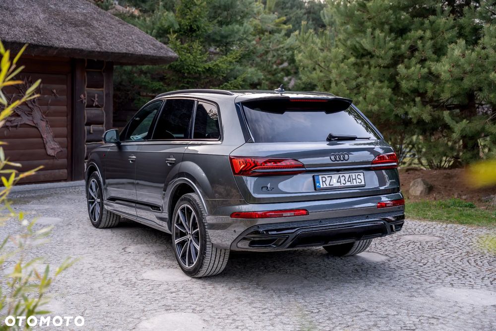 Audi Q7 55 TFSI quattro tiptronic S line - 3