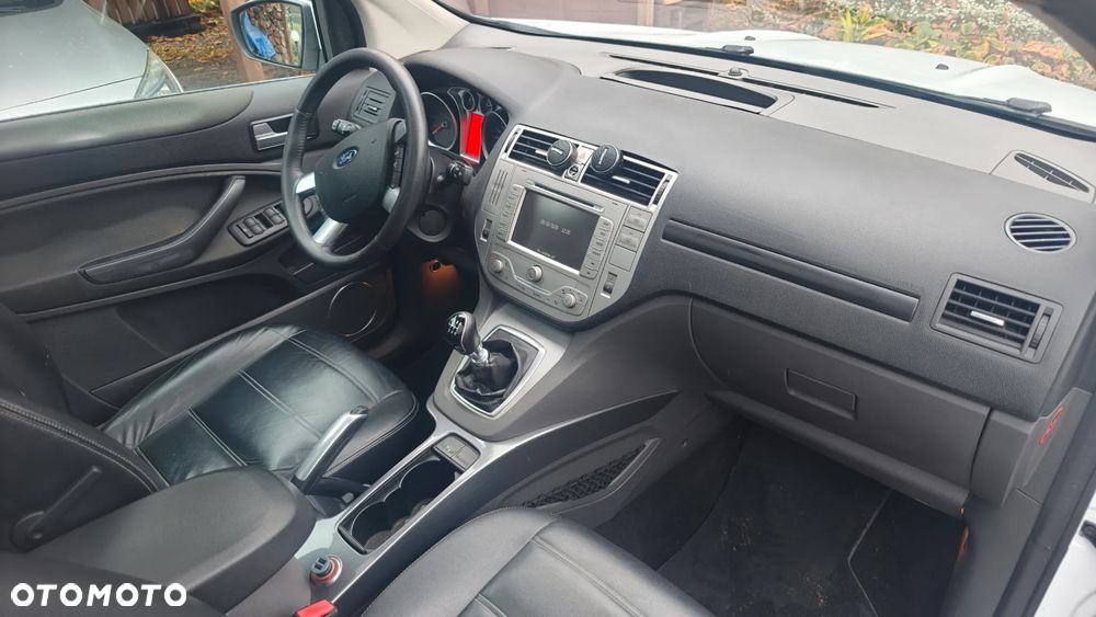 Ford Kuga 2010 photo 5