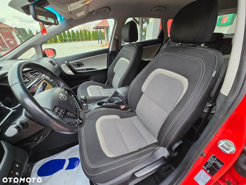 Kia Ceed 1.6 CRDi 128 Dream Team Edition - 21