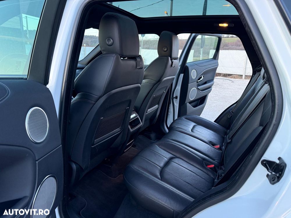 Land Rover Range Rover Evoque 2.0 D180 R-Dynamic HSE - 9