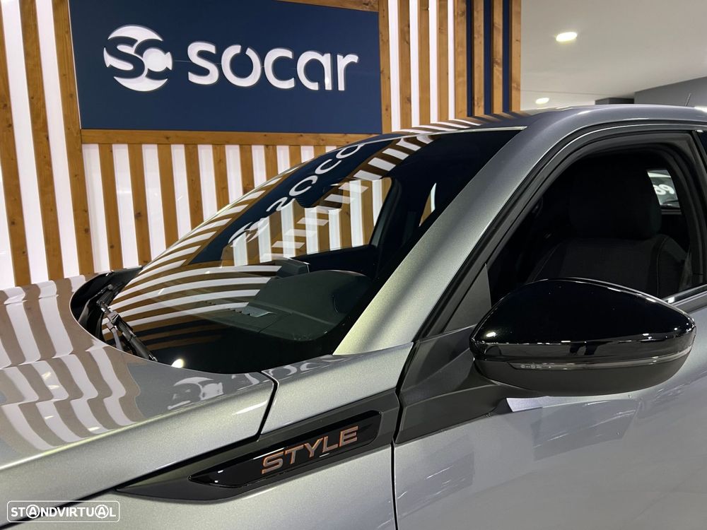 Peugeot 2008 1.2 PureTech Style - 4