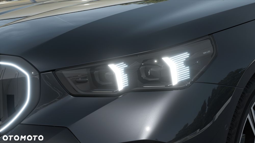 BMW Seria 5 540d xDrive - 8
