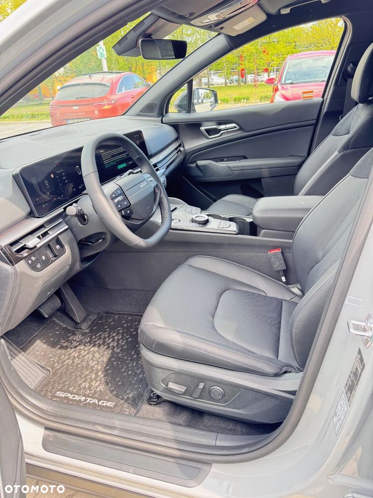 Kia Sportage 1.6 T-GDI Black Edition 2WD DCT - 12