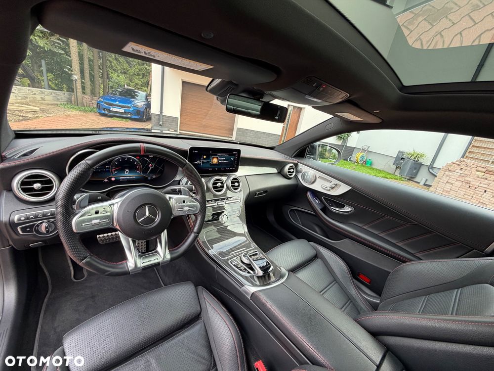 Mercedes-Benz Klasa C AMG 43 4Matic 9G-TRONIC - 27
