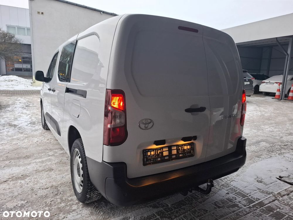 Toyota Proace City - 8
