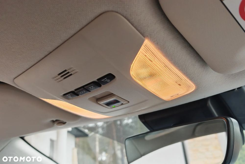 Toyota Corolla 1.8 Hybrid Comfort - 27