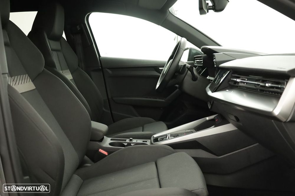 Audi A3 Sportback 45 TFSIe S line - 22