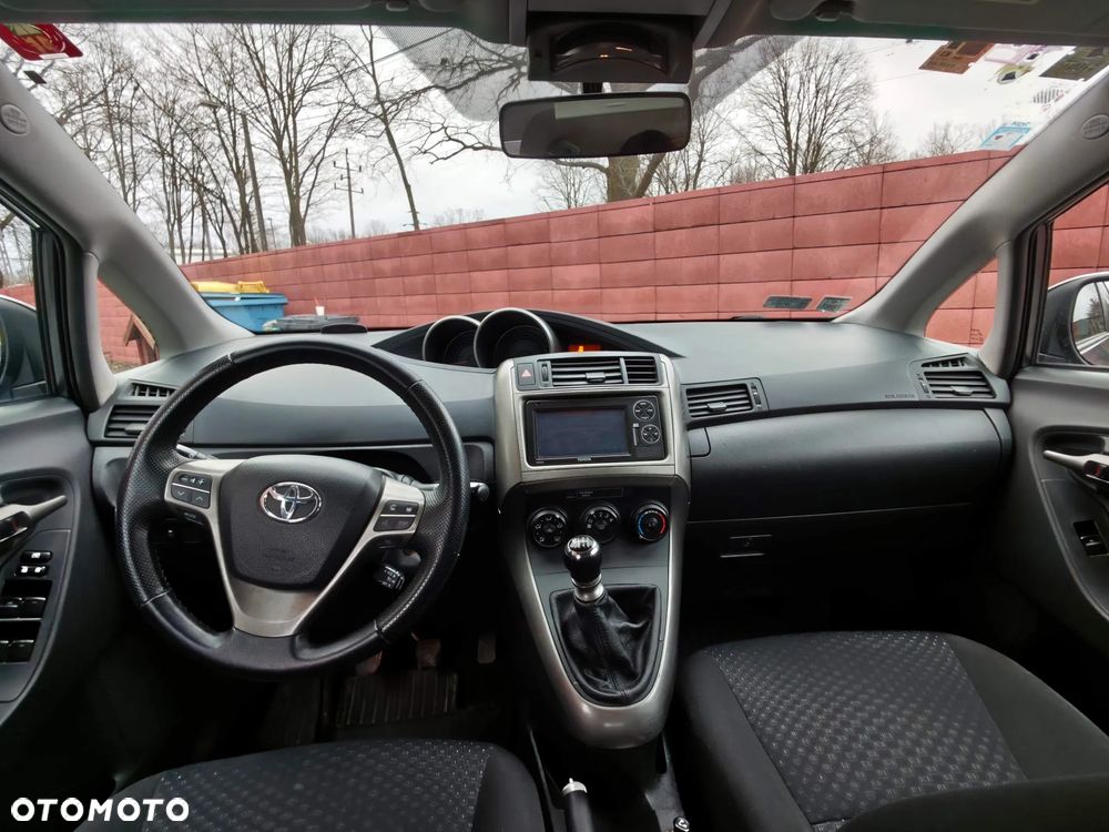 Toyota Verso 2.0 D-4D Sol plus 7os - 11