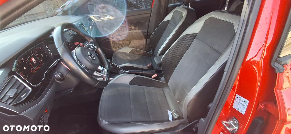 Volkswagen Polo 2.0 TSI DSG GTI - 15