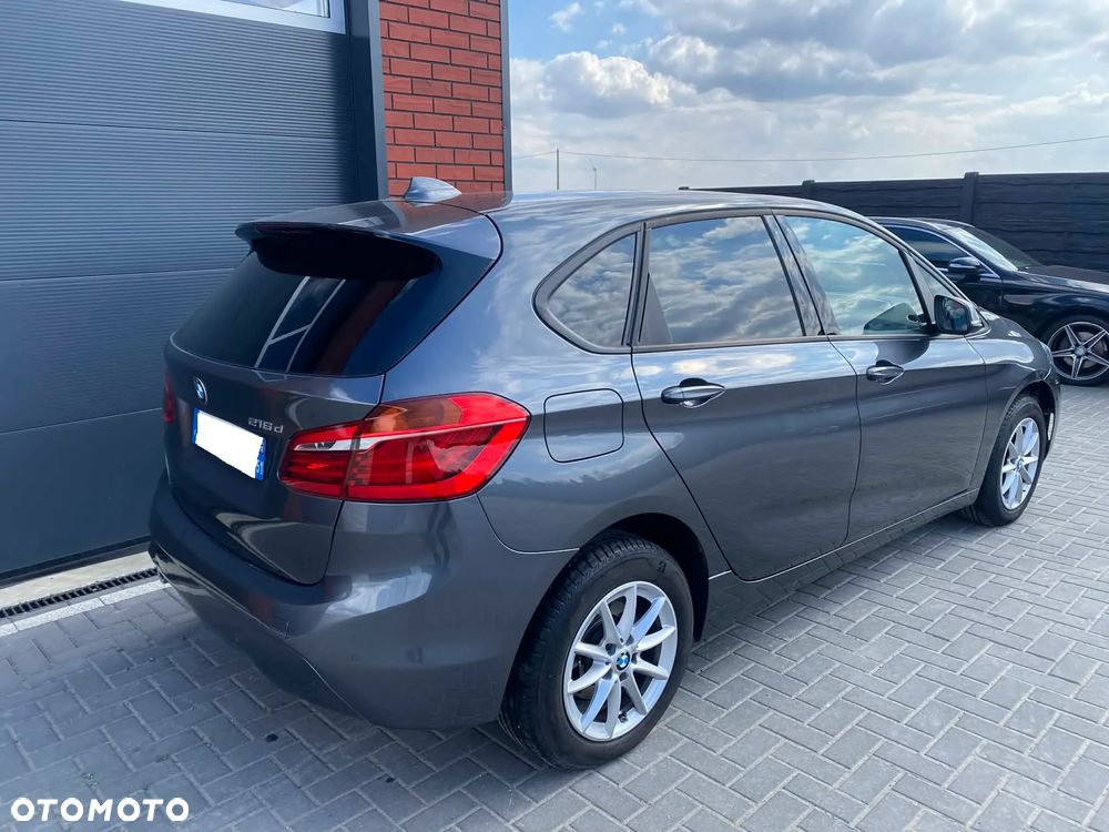 BMW Seria 2 216d - 1