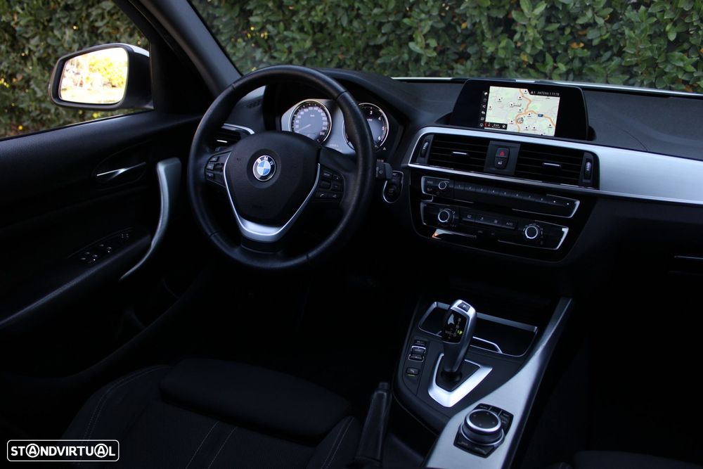 BMW 116 d Line Urban Auto - 25