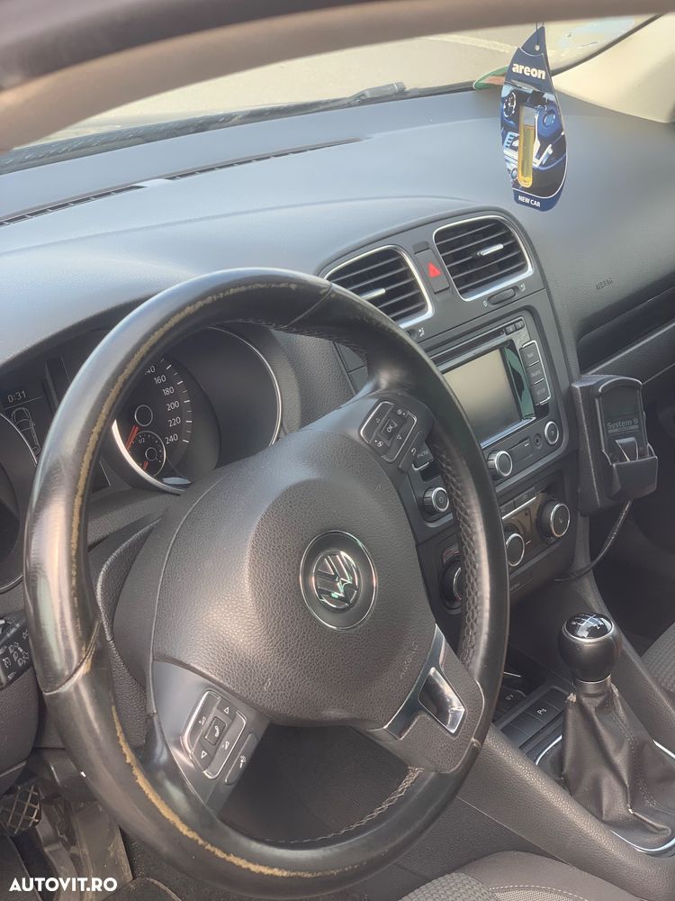 Volkswagen Golf 1.6 TDI DPF BlueMotion - 12