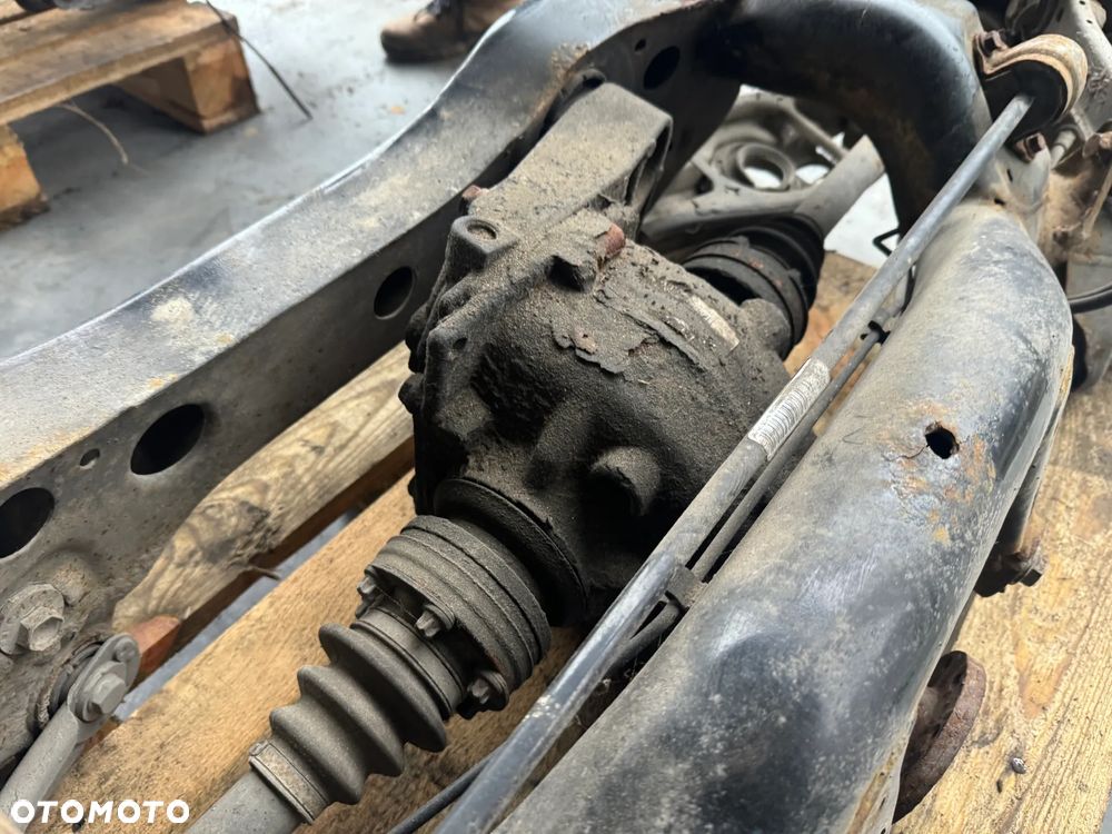 DYFER MOST BMW E90 E91 3.64 - 3