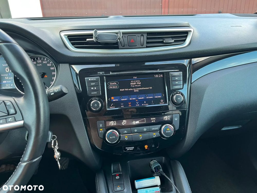 Nissan Qashqai 1.3 DIG-T Acenta - 12