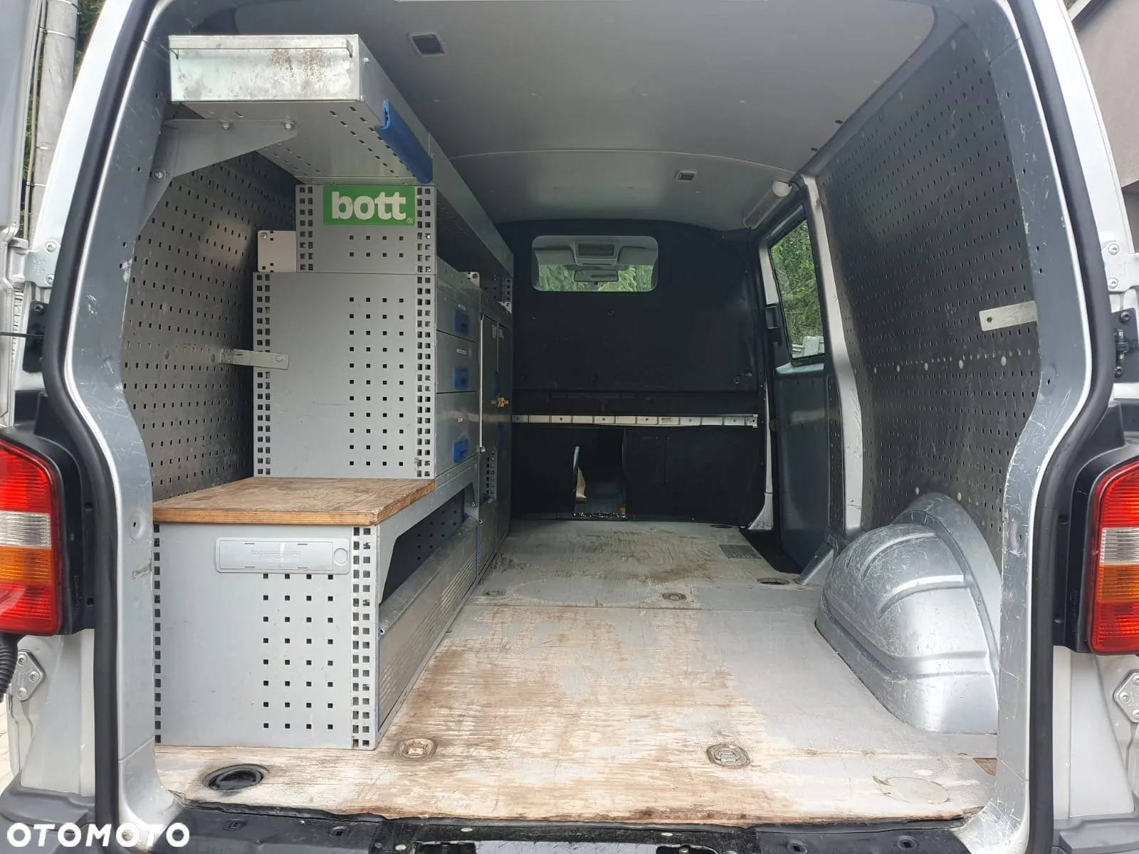 Volkswagen Transporter - 12