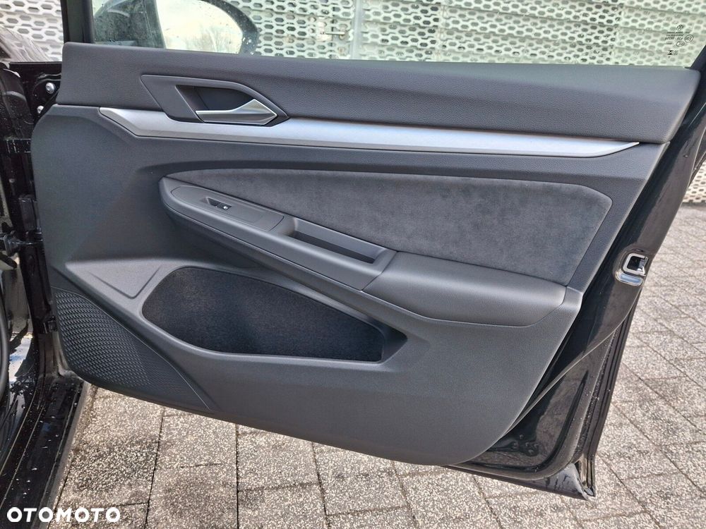 Volkswagen Golf Variant 2.0 TDI Life Plus DSG - 14