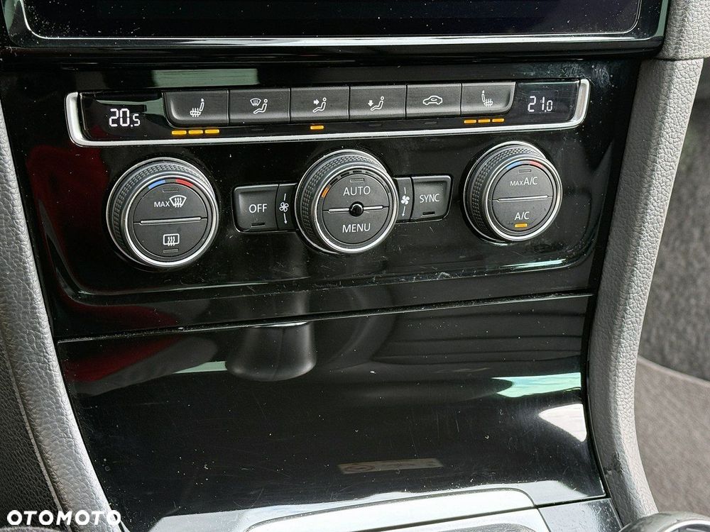 Volkswagen Golf 1.5 TSI EVO R-Line - 8