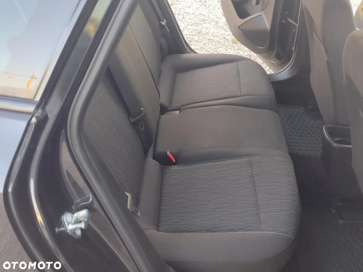 Opel Astra IV 1.6 Active - 12