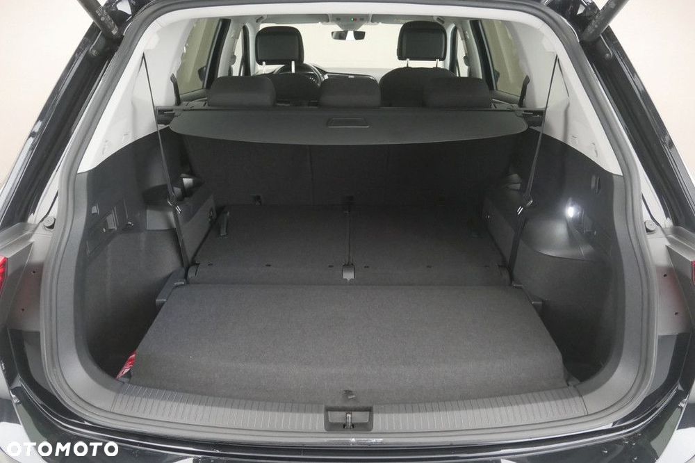 Volkswagen Tiguan Allspace 2.0 TSI 4Mot Elegance DSG - 16