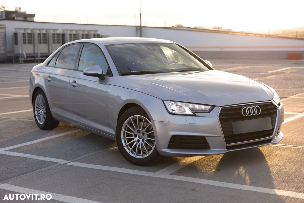 Audi A4 2.0 TDI ultra S tronic - 2