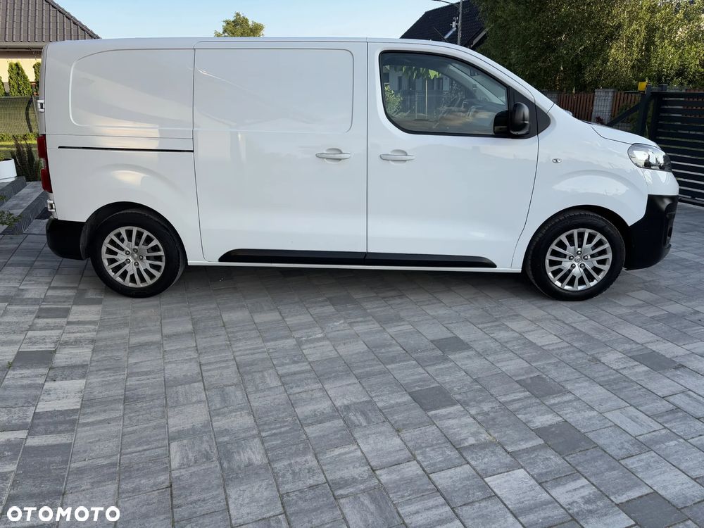 Opel Vivaro - 9