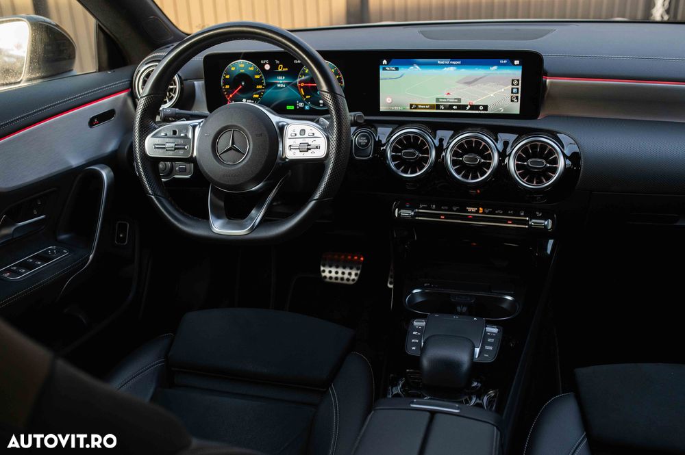 Mercedes-Benz CLA 250 e 8G-DCT AMG Line - 8