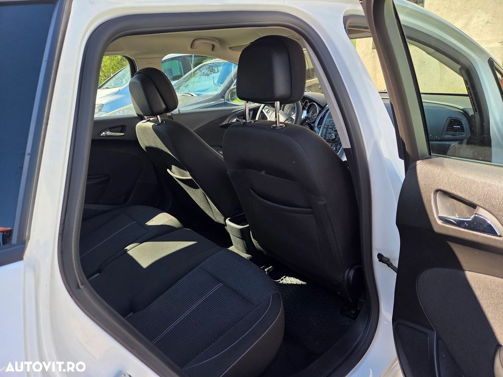 Opel Astra 1.6 CDTI DPF ecoFLEX TourerStart/Stop Edition - 11