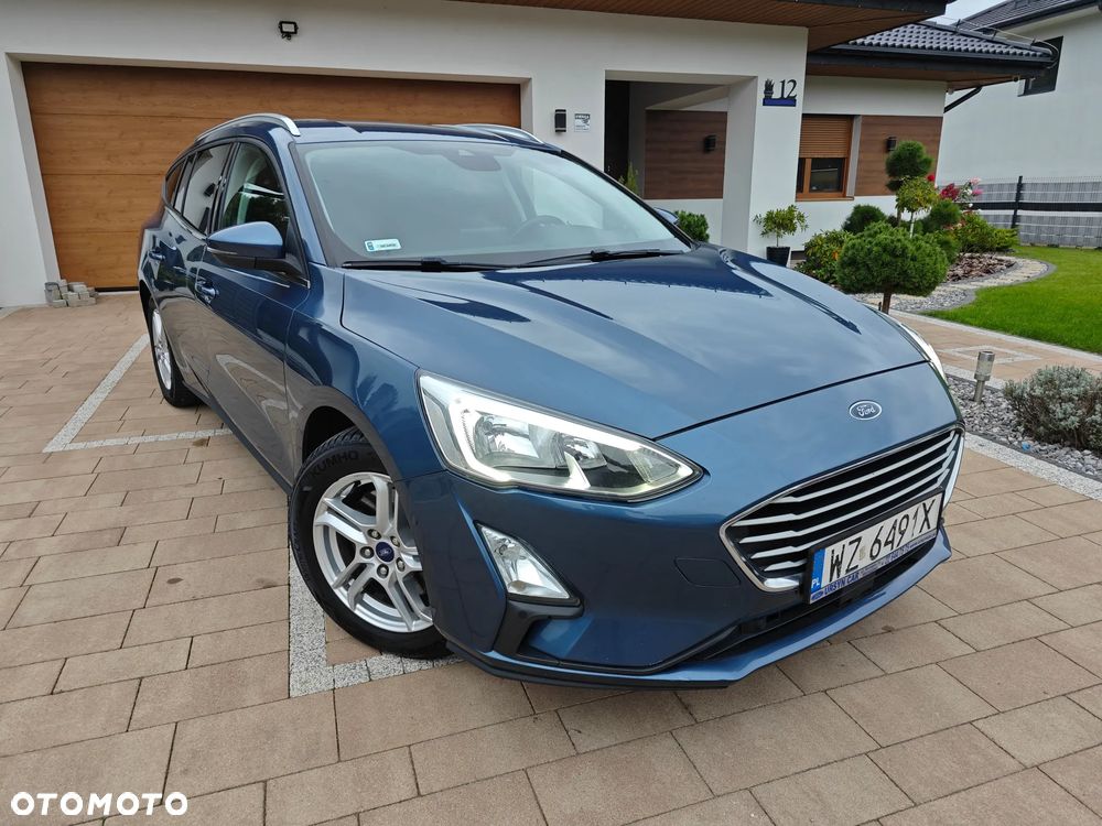 Ford Focus - 32