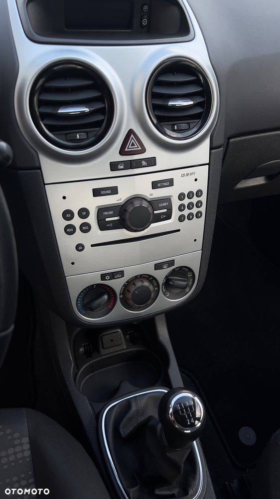 Opel Corsa - 15