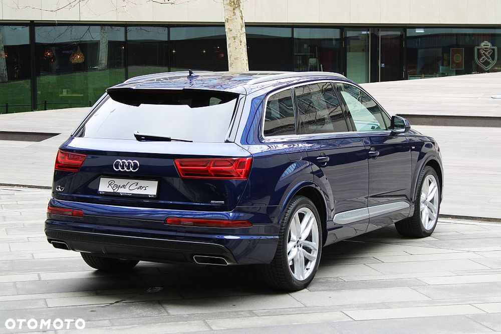 Audi Q7 - 4