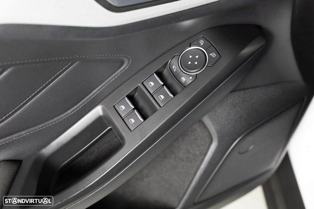 Ford Focus SW 1.5 TDCi Titanium - 19