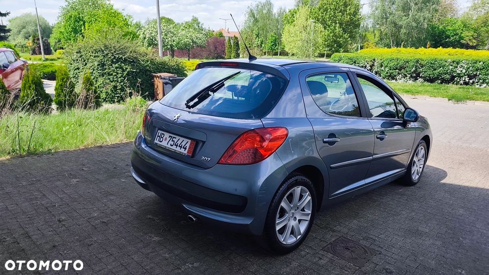 Peugeot 207 120 Automatik Premium - 19