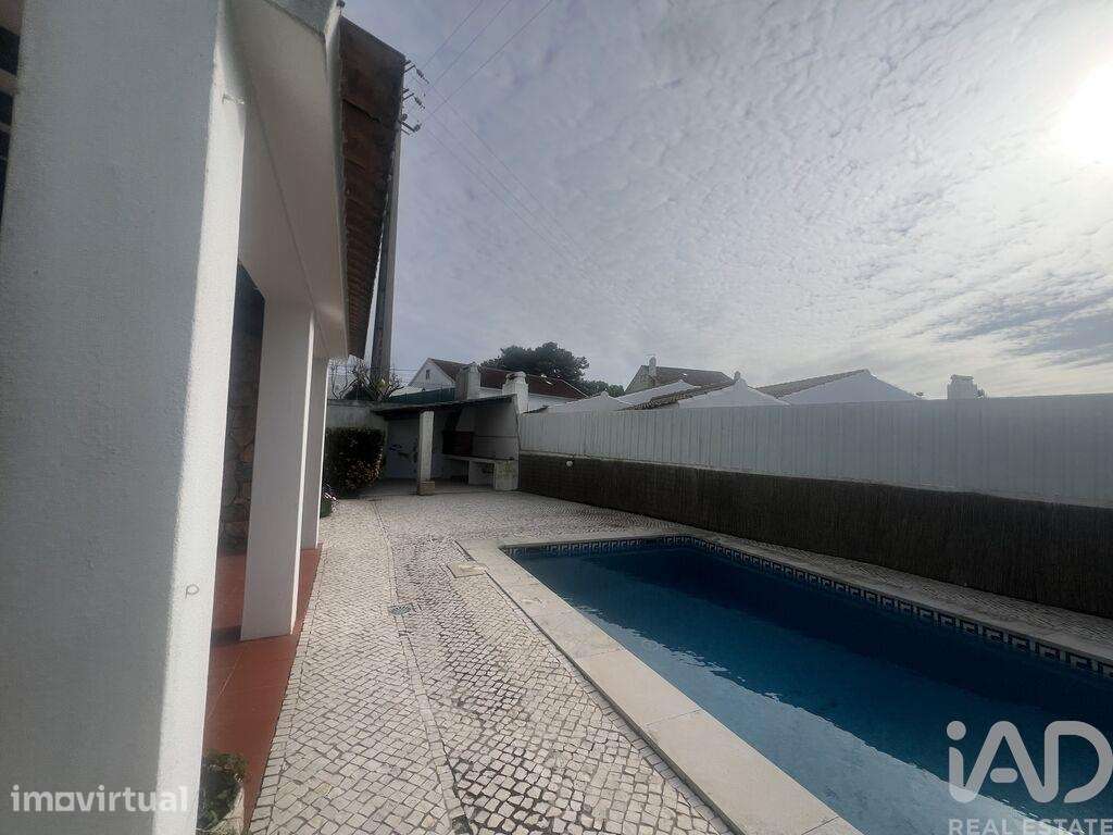 Casa / Villa T3 em Carvoeira de 180,00 m2 - Grande imagem: 3/30