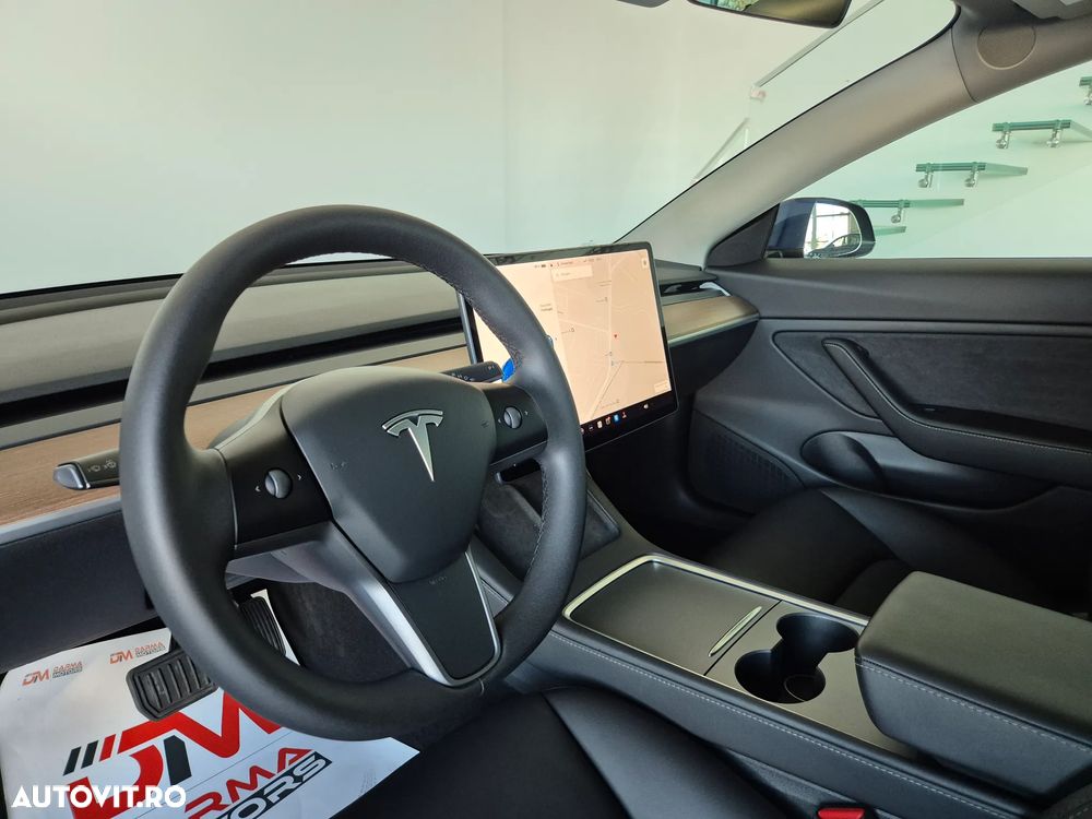 Tesla Model 3 Langstreckenbatterie Allradantrieb Dual Motor - 9