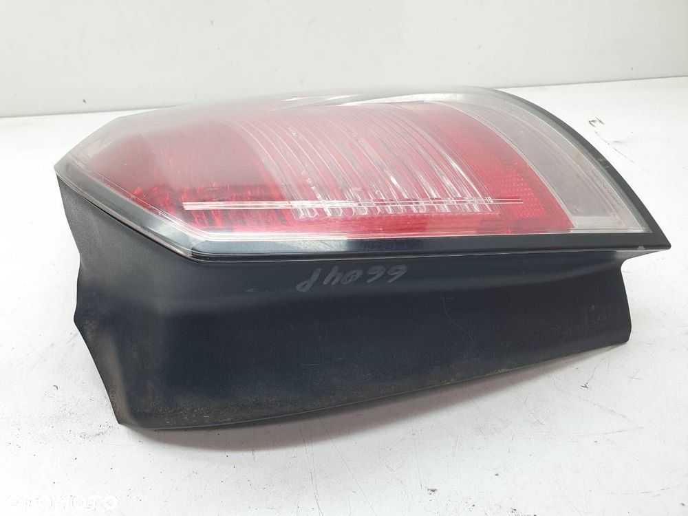 LAMPA TYŁ PRAWA 24451840 OPEL ASTRA H KOMBI 2004 EUROPA - 3